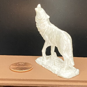 Miniature Howling Wolf Statue From Forest Fairy Miniatures and 3D Prints